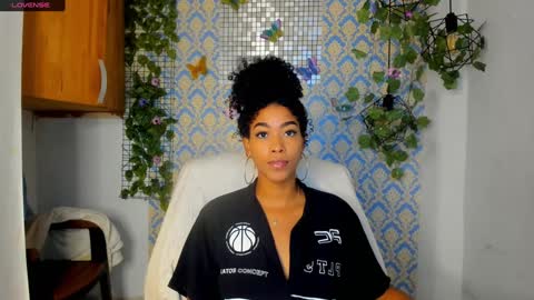 Snapshot of sasha_fox0 chatting on January 10, 2025, 6:49 pm emy online show from January 10, 2025, 6:49 pm