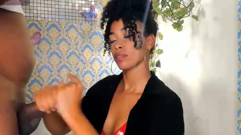 Snapshot of sasha_fox0 chatting on February 14, 2025, 1:23 am emy online show from February 14, 2025, 1:23 am