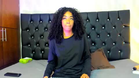 Snapshot of sasha_fox0 chatting on March 6, 2025, 9:47 am emy online show from March 6, 2025, 9:47 am