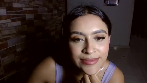 Camila online show from December 26, 2024, 10:41 pm