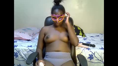 Snapshot of sasha_sexy769 chatting on November 17, 2025, 11:43 pm sasha_sexy769 online show from November 17, 2025, 11:43 pm