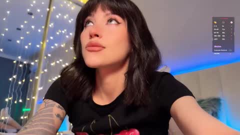 Snapshot of sasha_suprapro chatting on February 13, 2026, 8:27 pm Hi everyone my name is Sasha online show from February 13, 2026, 8:27 pm