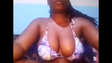 Snapshot of sashabigbooty chatting on October 26, 2025, 1:39 pm sashabigbooty online show from October 26, 2025, 1:39 pm