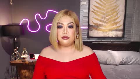 Snapshot of sashacullens chatting on February 1, 2025, 9:32 am SashaCullens online show from February 1, 2025, 9:32 am