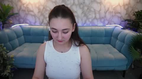 Sasha online show from November 20, 2025, 8:08 pm