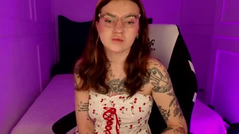  Hey Im Sasha  online show from May 11, 2026, 7:14 am