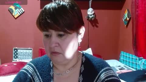 Snapshot of sasharosee2 chatting on December 5, 2025, 12:47 pm S A S H A R O S E online show from December 5, 2025, 12:47 pm