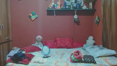 Snapshot of sasharosee2 chatting on February 11, 2026, 12:10 pm S A S H A R O S E online show from February 11, 2026, 12:10 pm