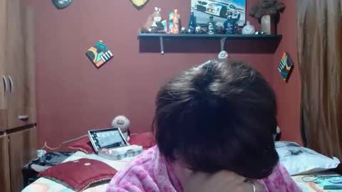 Snapshot of sasharosee2 chatting on February 12, 2026, 12:11 pm S A S H A R O S E online show from February 12, 2026, 12:11 pm