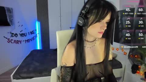 Snapshot of sashasunlight chatting on October 31, 2025, 2:40 pm Sasha online show from October 31, 2025, 2:40 pm