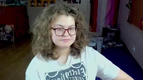 Snapshot of sashy_way chatting on January 14, 2026, 2:01 pm .Alexandra online show from January 14, 2026, 2:01 pm