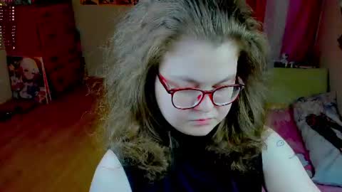 .Alexandra online show from June 19, 2026, 9:07 pm