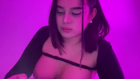 Snapshot of sassa_lilly chatting on March 3, 2026, 2:34 pm sassa_lilly online show from March 3, 2026, 2:34 pm