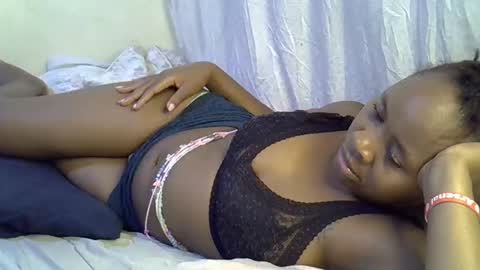 sassy_bella online show from October 14, 2025, 7:31 am