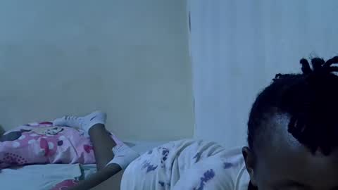 sassy_bella online show from February 8, 2026, 8:01 pm