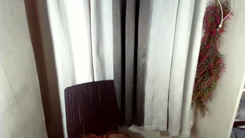 Snapshot of sassy_gurlxox chatting on December 3, 2025, 1:46 am sassy_gurlxox online show from December 3, 2025, 1:46 am