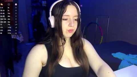 Marmulka or Mary online show from November 5, 2025, 5:35 pm