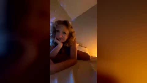 Snapshot of sassyhotwife00 chatting on June 28, 2026, 3:01 am sassyhotwife00 online show from June 28, 2026, 3:01 am