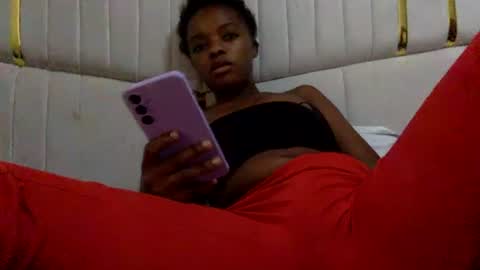 sassylilmama online show from June 16, 2026, 3:53 am