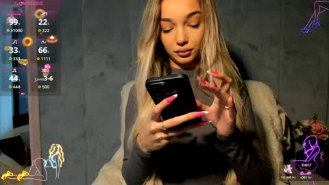 sassyt33n online show from November 5, 2025, 10:26 am