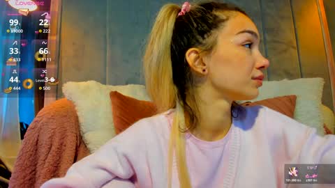 sassyt33n online show from December 19, 2025, 6:53 am