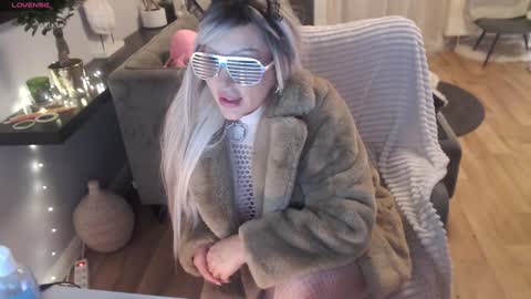 Snapshot of sastina chatting on January 1, 2025, 5:33 am sastina online show from January 1, 2025, 5:33 am