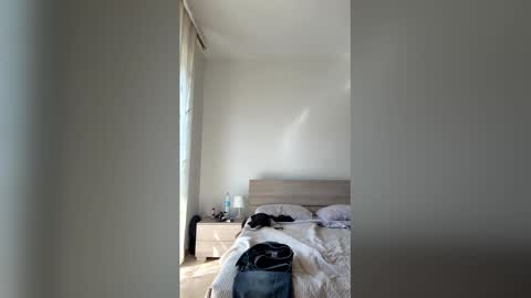 sat_greg online show from April 6, 2026, 9:32 am