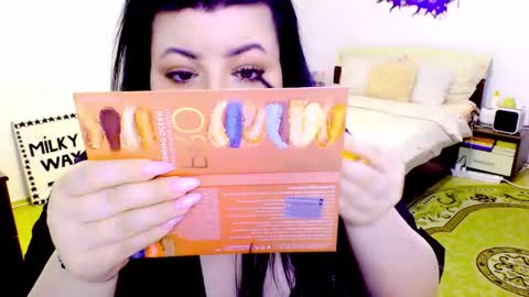 Snapshot of satans_guitar chatting on December 5, 2024, 3:59 am Queen Of The Damned online show from December 5, 2024, 3:59 am