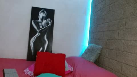 Snapshot of sativa_29 chatting on December 11, 2024, 8:50 pm Sativa online show from December 11, 2024, 8:50 pm