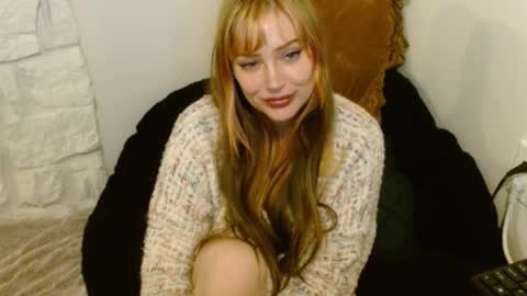 Snapshot of satrinarose chatting on November 24, 2025, 1:49 am Rose online show from November 24, 2025, 1:49 am