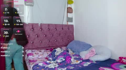 Snapshot of saturno_0 chatting on April 6, 2026, 4:46 am Dayana online show from April 6, 2026, 4:46 am