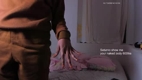 Snapshot of saturno_vibes chatting on January 8, 2025, 9:53 am saturno_vibes online show from January 8, 2025, 9:53 am