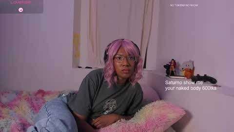 Snapshot of saturno_vibes chatting on January 13, 2025, 2:42 pm saturno_vibes online show from January 13, 2025, 2:42 pm