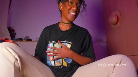 Snapshot of saturno_vibes chatting on October 14, 2025, 7:42 am saturno_vibes online show from October 14, 2025, 7:42 am