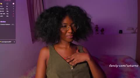 Snapshot of saturno_vibes chatting on October 17, 2025, 8:50 am saturno_vibes online show from October 17, 2025, 8:50 am