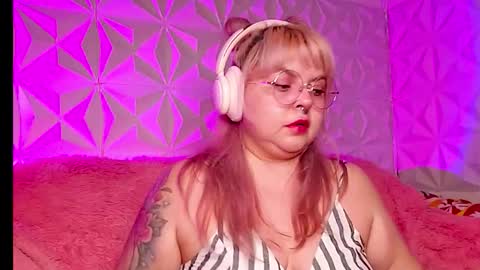 Gina George online show from February 1, 2026, 1:59 am