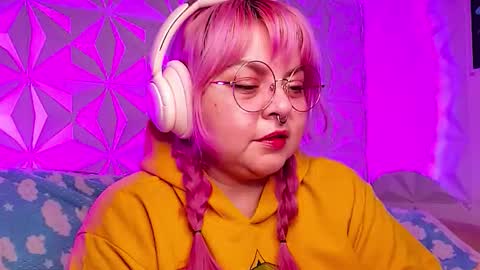 Gina George online show from February 18, 2026, 12:50 am