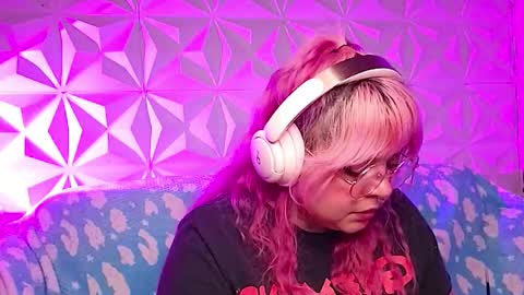 Gina George online show from March 1, 2026, 1:07 am