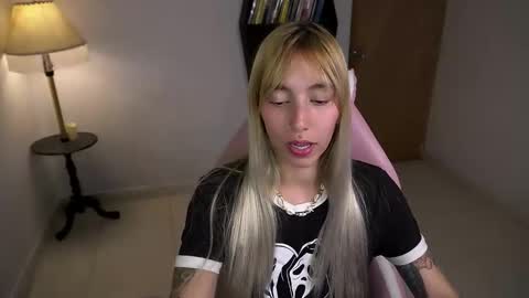 Snapshot of saucy_jenn1 chatting on March 6, 2026, 3:25 am I AM JENN online show from March 6, 2026, 3:25 am