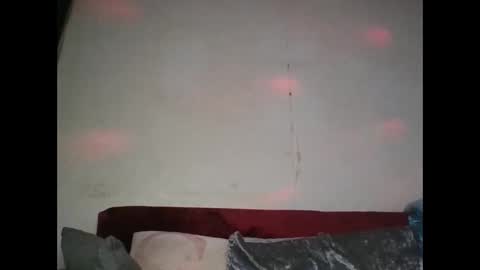 Snapshot of saucy_shanice chatting on December 3, 2025, 10:19 pm Shaniiice online show from December 3, 2025, 10:19 pm