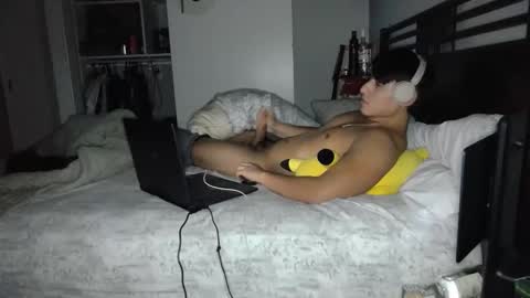 Snapshot of saucyydickk chatting on December 18, 2025, 9:04 am thickdick online show from December 18, 2025, 9:04 am