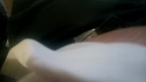 saul73273 online show from May 17, 2026, 12:23 pm
