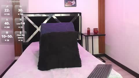 ANGELICA online show from November 15, 2025, 4:32 am