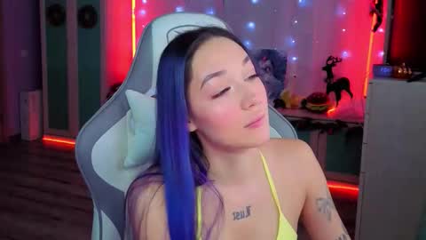 Snapshot of savage_lust_ chatting on January 14, 2026, 4:07 am Ariel online show from January 14, 2026, 4:07 am
