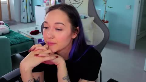 Snapshot of savage_lust_ chatting on March 19, 2026, 4:38 am Ariel online show from March 19, 2026, 4:38 am
