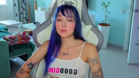 Snapshot of savage_lust_ chatting on July 10, 2026, 4:28 am Ariel online show from July 10, 2026, 4:28 am