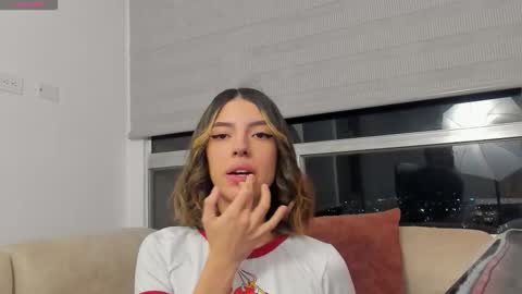 savagesweethearts online show from October 20, 2025, 1:50 am