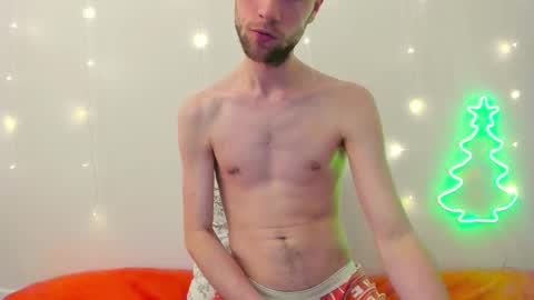 Snapshot of savak_hottie chatting on January 28, 2025, 10:01 pm Savak Laakem online show from January 28, 2025, 10:01 pm