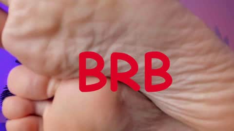 Snapshot of save_the_qween chatting on December 24, 2024, 11:06 am save the qween online show from December 24, 2024, 11:06 am