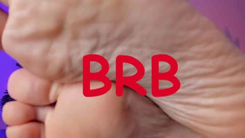 Snapshot of save_the_qween chatting on December 28, 2024, 10:03 am save the qween online show from December 28, 2024, 10:03 am